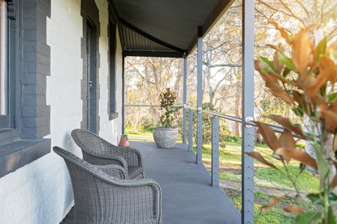 The Other House - Local Tourism 6