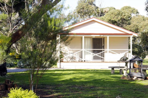 Cape Jervis Holiday Units - Accommodation Australia 24
