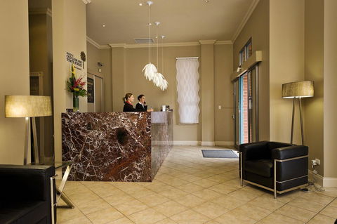 Majestic Old Lion Apartments - Accommodation Australia 16