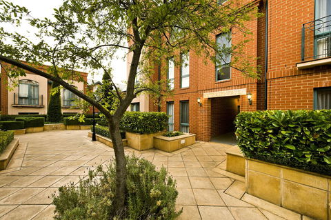 Majestic Old Lion Apartments - Accommodation Australia 18