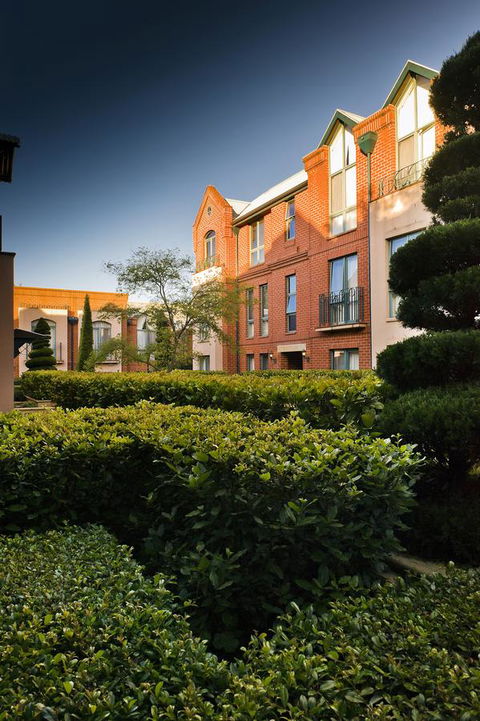 Majestic Old Lion Apartments - Accommodation Australia 17