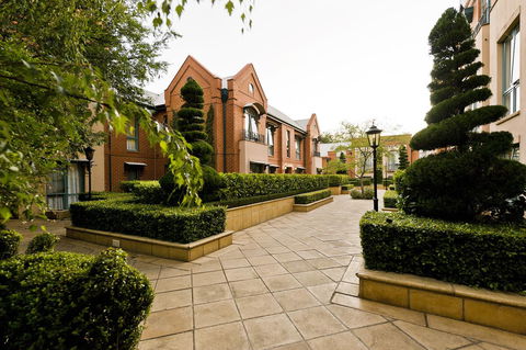 Majestic Old Lion Apartments - Accommodation Australia 19