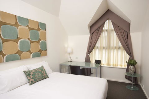 Majestic Old Lion Apartments - Accommodation Australia 3
