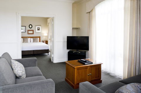 Majestic Old Lion Apartments - Accommodation Australia 9
