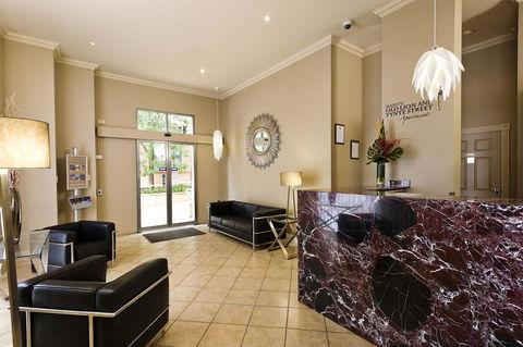 Majestic Old Lion Apartments - Accommodation Australia 14