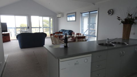 Kangaroo Island Bayview Villas - Australia Shopping 13