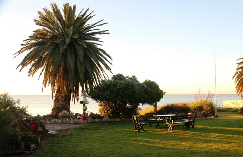 Hydeaway Bay - Own Private Bay + Kayaks - Accommodation Australia 16