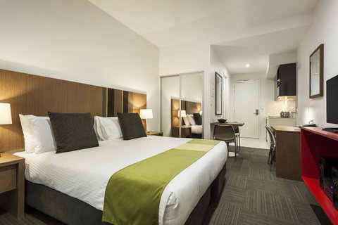 Quest On Franklin - Bed n Breakfasts 16