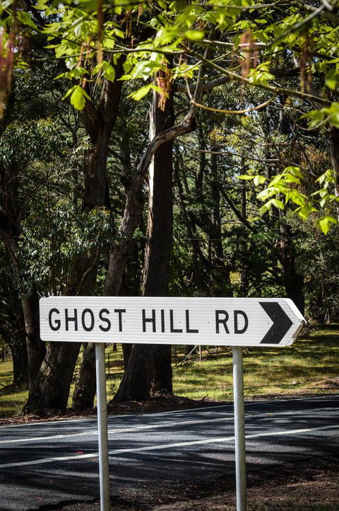 Ghost Hill Road Retreat - Accommodation Australia 12