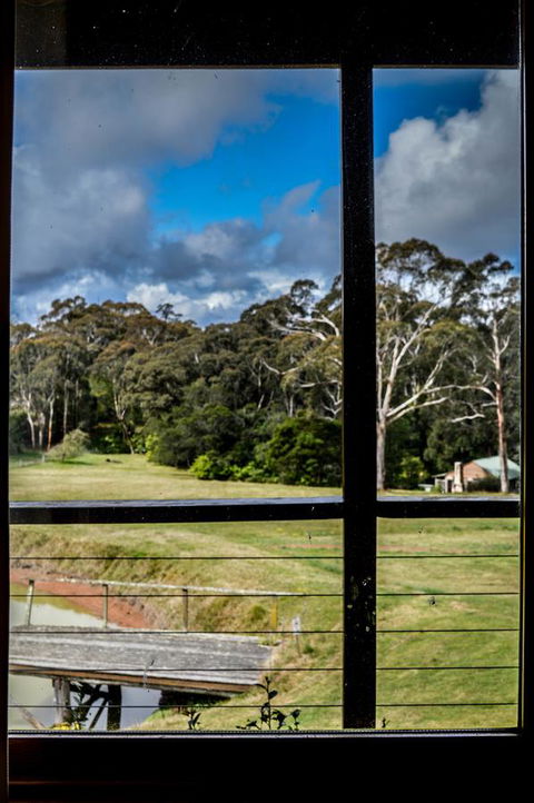 Ghost Hill Road Retreat - Accommodation Australia 21