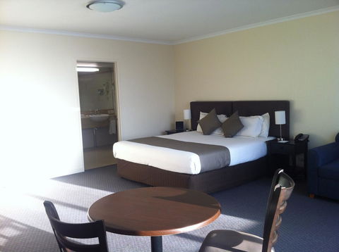 Comfort Hotel Adelaide Meridien - Accommodation Australia 21