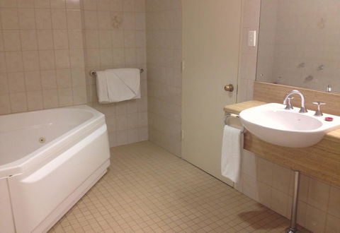 Comfort Hotel Adelaide Meridien - Accommodation Australia 13