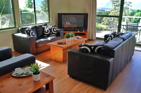 SkyView Villa - Local Tourism 4