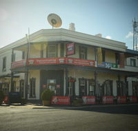 Commercial Hotel Morgan - Accommodation Australia