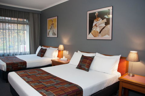 The O'Connell Inn - Accommodation Australia 15