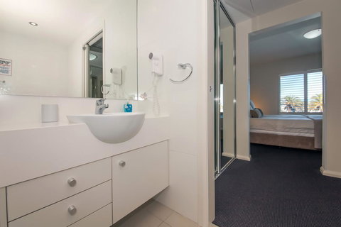 Pacific Blue 278-265 Sandy Pt Rd- Dual Key Access, Wifi, Linen And Air Conditioning - Local Tourism 12