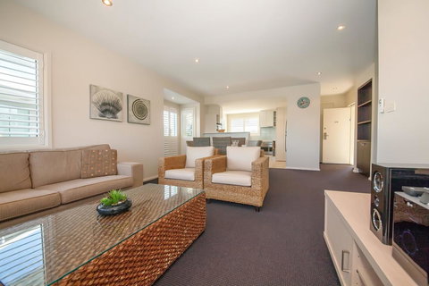 Pacific Blue 278-265 Sandy Pt Rd- Dual Key Access, Wifi, Linen And Air Conditioning - Local Tourism 5