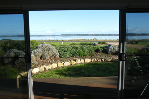 Coorong Waterfront Retreat - Local Tourism 20