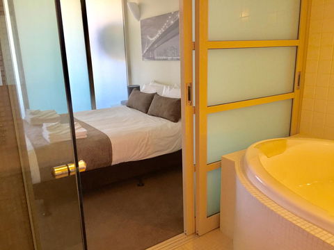 Adelaide DressCircle Apartments - North Terrace - Accommodation Australia 17