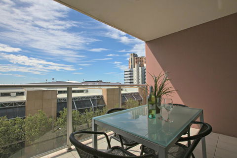 Adelaide DressCircle Apartments - North Terrace - Accommodation Australia 1
