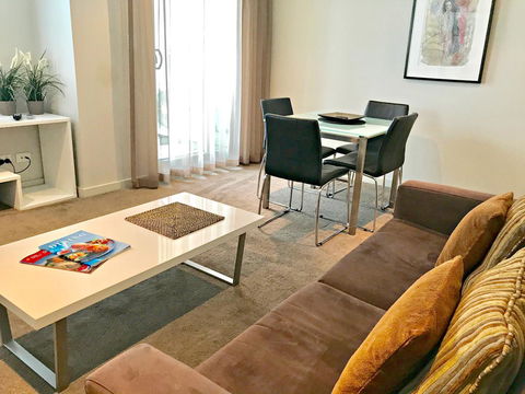 Adelaide DressCircle Apartments - North Terrace - Accommodation Australia 19