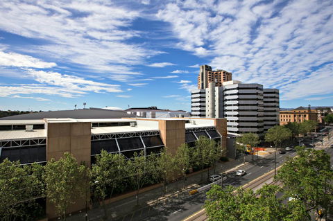 Adelaide DressCircle Apartments - North Terrace - Accommodation Australia 35