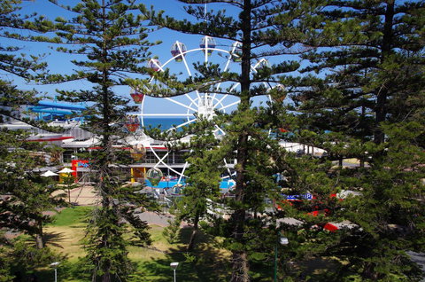 Ensenada Motor Inn And Suites - Local Tourism 40