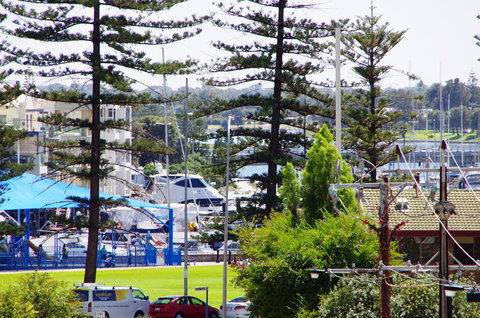 Ensenada Motor Inn And Suites - Local Tourism 37