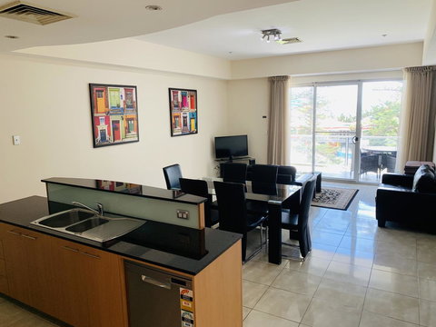 Ensenada Motor Inn And Suites - Local Tourism 41