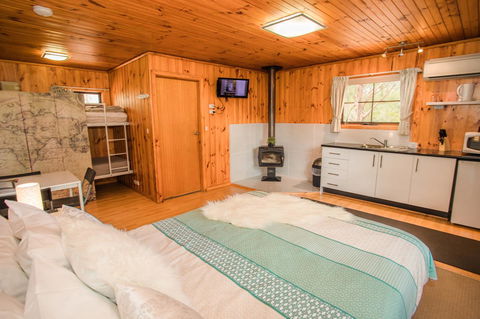 Seppelts View Cabins - Accommodation Australia 23