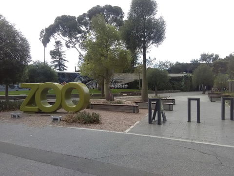 Adelaide Style Accommodation-Close To City-North Adelaide-3 Bdrm- FREE Parking - Accommodation Australia 36
