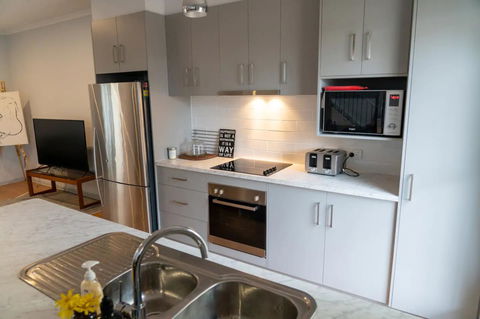 Gawler Townhouse 3 Bedroom - Accommodation Australia 2