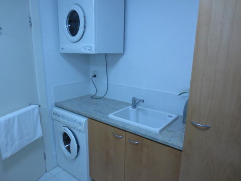 Lights Landing Apartments - Accommodation Australia 10