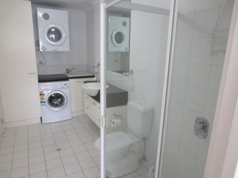 Lights Landing Apartments - Accommodation Australia 36