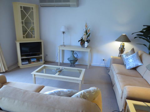 Lights Landing Apartments - Accommodation Australia 6