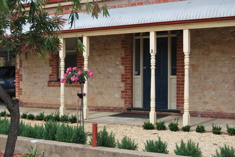 Jacaranda Cottage - Australia Shopping 13