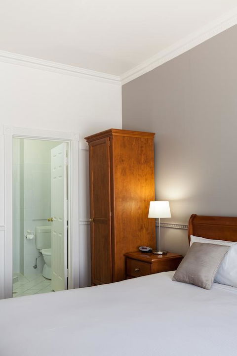 Majestic Tynte Street Apartments - Accommodation Australia 16