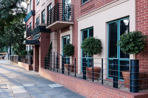 Majestic Tynte Street Apartments - Accommodation Australia 0