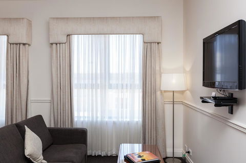 Majestic Tynte Street Apartments - Accommodation Australia 13