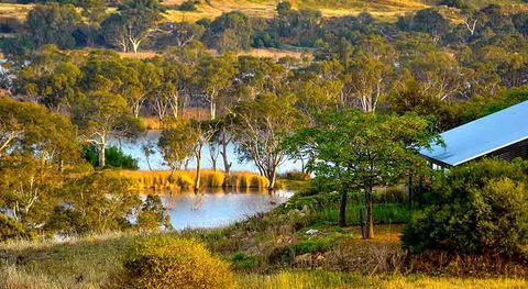 Riverview Rise Retreats - Australia Shopping 6