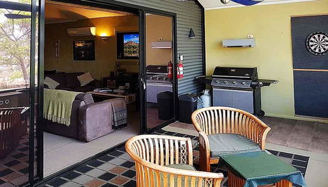 Riverview Rise Retreats - Australia Shopping 10