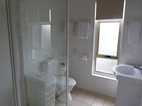 Glenelg Holiday Apartments - Corfu - Accommodation Australia 14