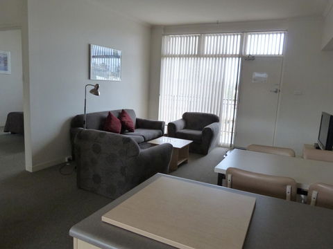 Glenelg Holiday Apartments - Corfu - Accommodation Australia 6