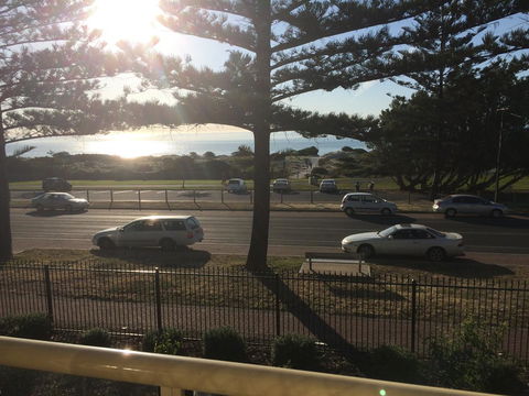 Adelaide - Semaphore Beach Front - Accommodation Australia 8