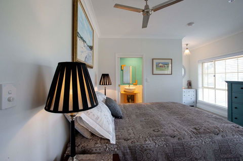 Angaston House - Accommodation Australia 4