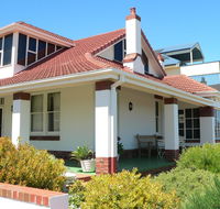 Brighton Beach House - Australia Shopping
