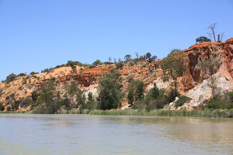 Rabbiters Hut - Local Tourism 24