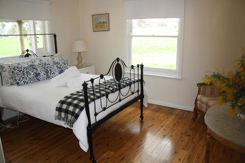 Rabbiters Hut - Local Tourism 31