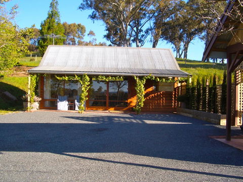 STUDIO ECHUNGA Adelaide Hills - Australia Shopping 16
