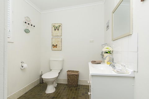 Stoneleigh Cottage Bed And Breakfast - Accommodation Australia 10
